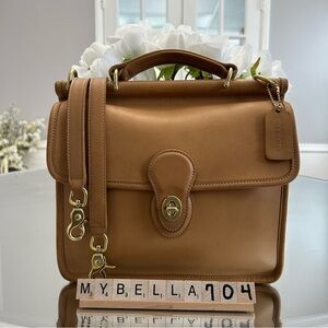 Coach Vintage Wills CAMEL Made in DOMINICAN REPUBLIC